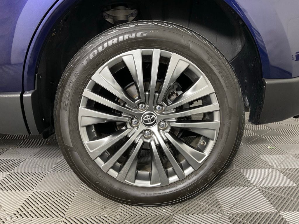 2022 Toyota Venza XLE ***BLUE CERTIFIED***