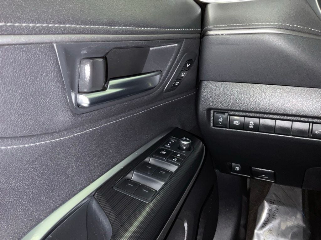 2022 Toyota Venza XLE ***BLUE CERTIFIED***