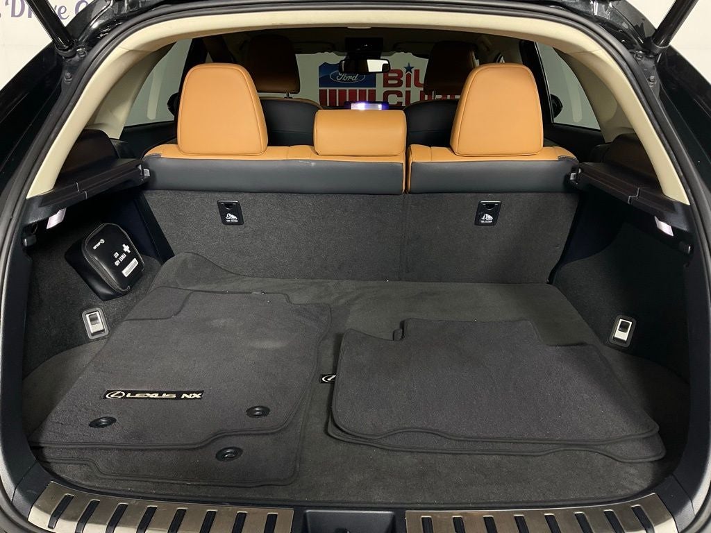 2021 Lexus NX 300 Base ***BLUE CERTIFIED***