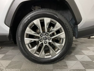 2019 Toyota RAV4 XLE Premium ***BLUE CERTIFIED***