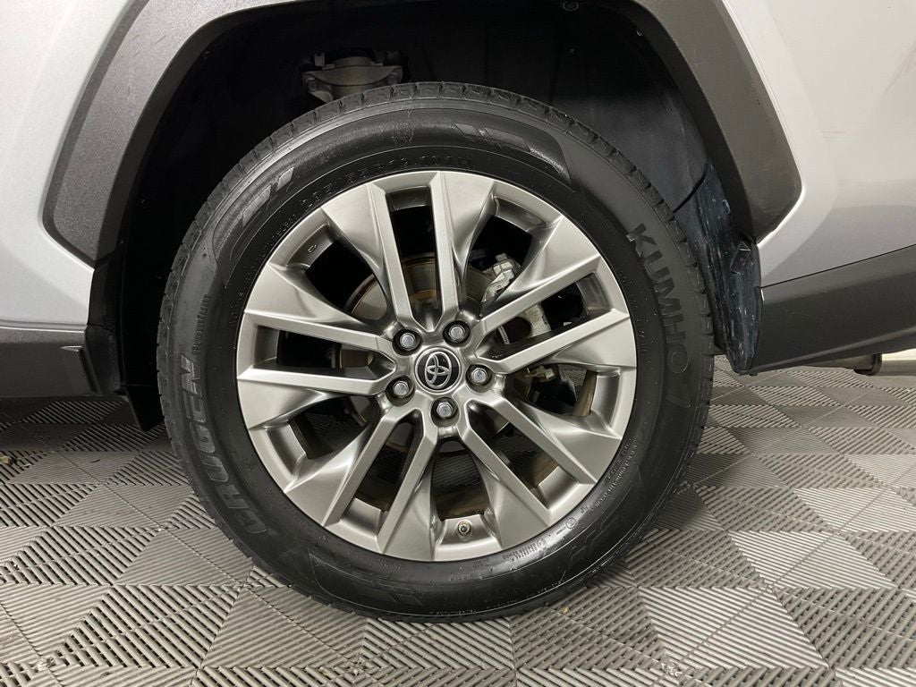 2019 Toyota RAV4 XLE Premium ***BLUE CERTIFIED***