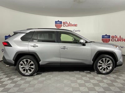 2019 Toyota RAV4 XLE Premium ***BLUE CERTIFIED***