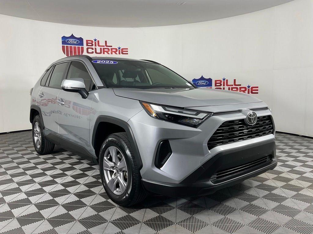 2025 Toyota RAV4 Hybrid XLE ***BLUE CERTIFIED***
