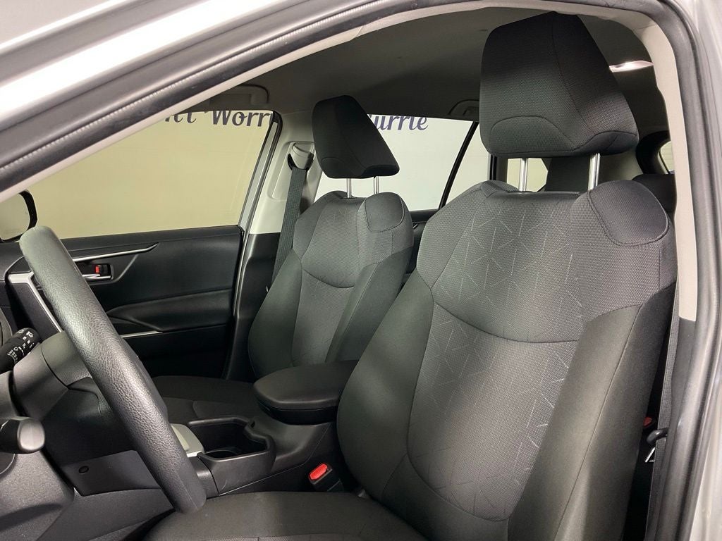 2025 Toyota RAV4 Hybrid XLE ***BLUE CERTIFIED***