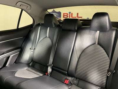 2018 Toyota Camry SE ***BLUE CERTIFIED***