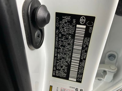 2018 Toyota Camry SE ***BLUE CERTIFIED***