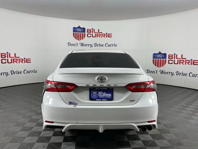 2018 Toyota Camry SE ***BLUE CERTIFIED***
