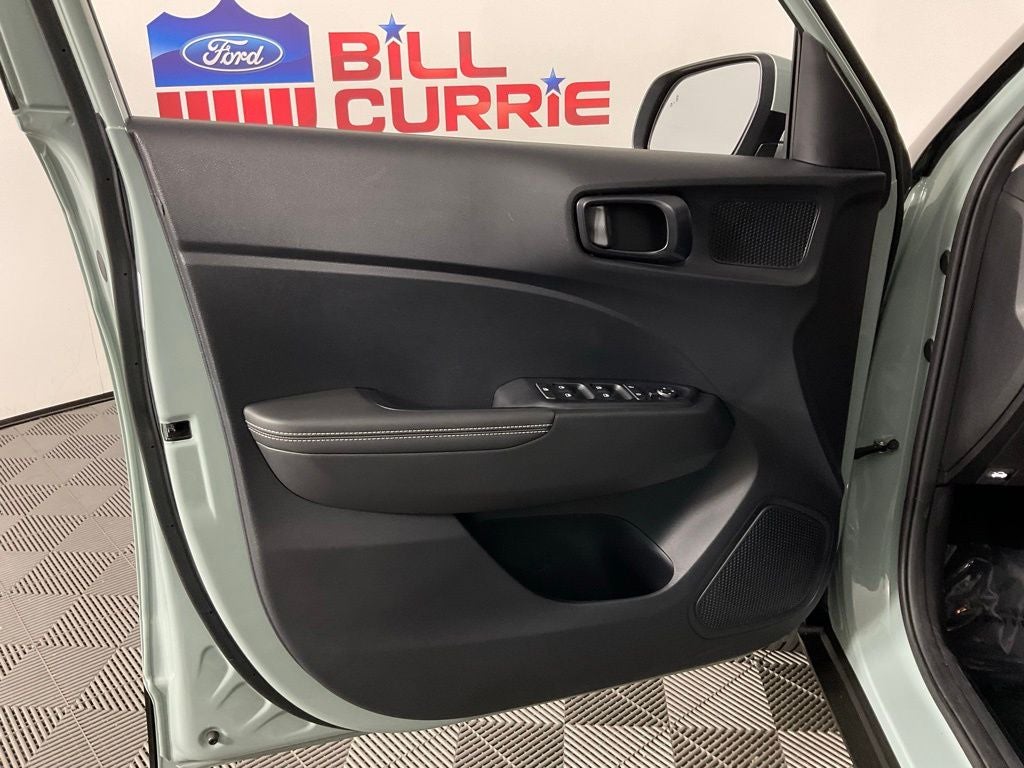 2025 Hyundai Venue Limited ***BLUE CERTIFIED***