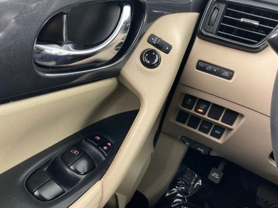 2017 Nissan Rogue S ***BLUE CERTIFIED***