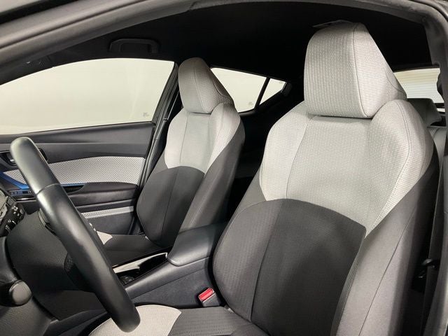 2019 Toyota C-HR XLE ***BLUE CERTIFIED***