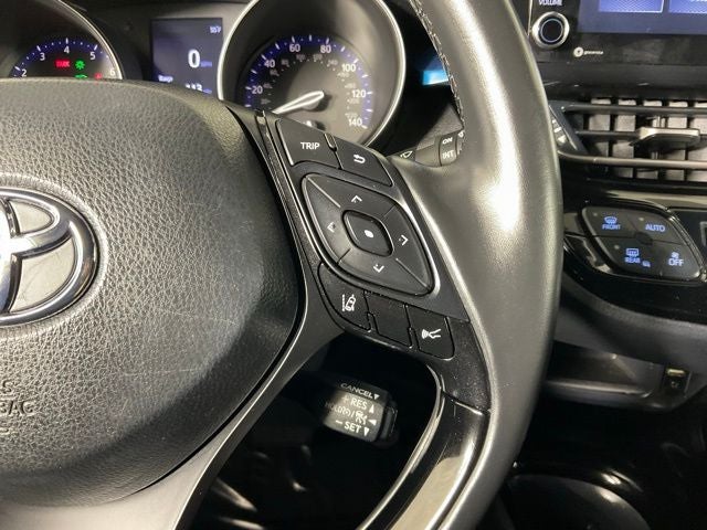 2019 Toyota C-HR XLE ***BLUE CERTIFIED***