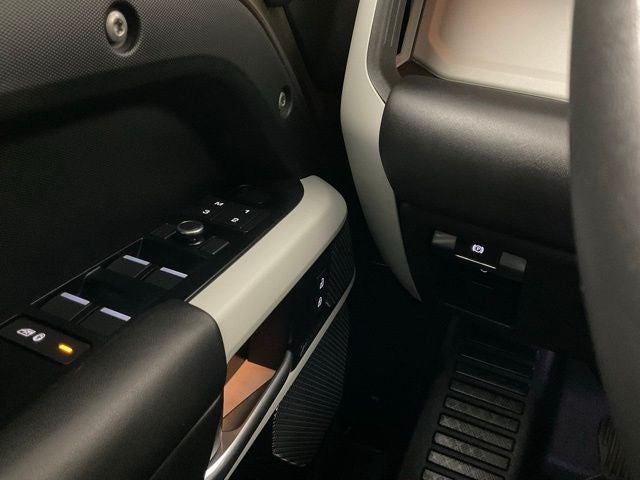 2020 Land Rover Defender 110 HSE ***PRE AUCTION SALE***