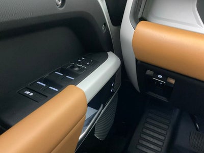2024 Land Rover Defender 130 S