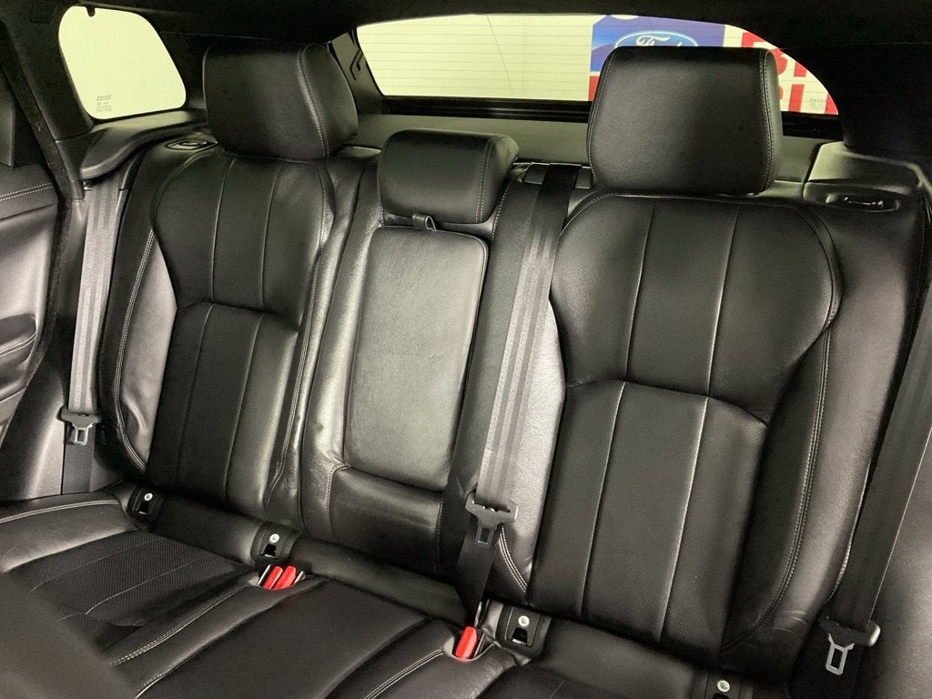 2019 Land Rover Range Rover Evoque SE Premium