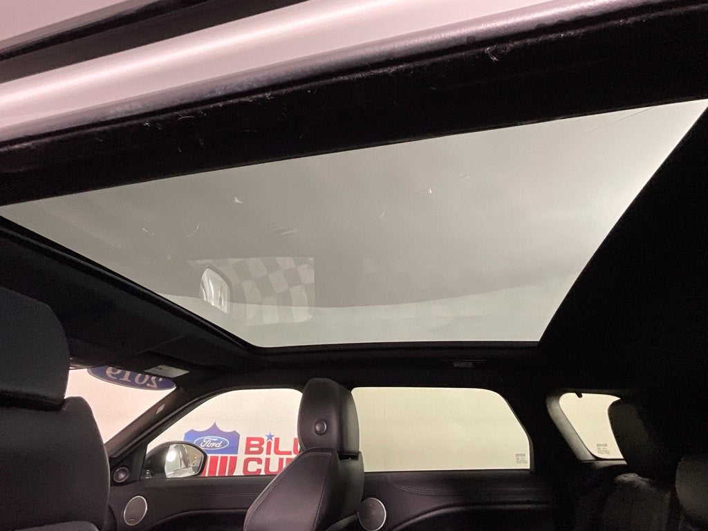 2019 Land Rover Range Rover Evoque SE Premium