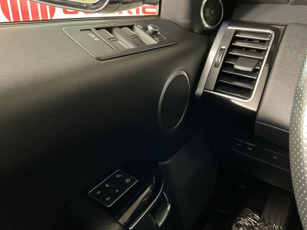 2017 Land Rover Range Rover Sport 5.0L V8 Supercharged