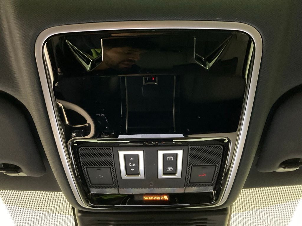 2026 Land Rover Range Rover Velar Dynamic SE