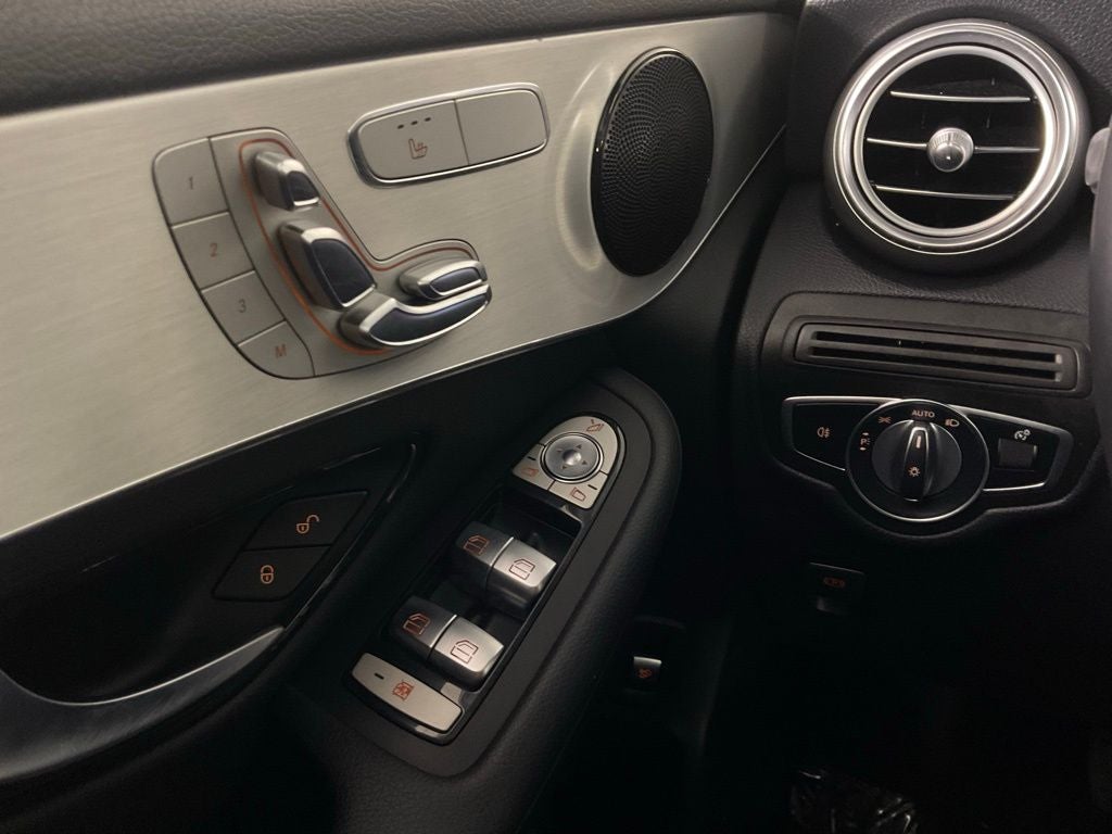 2022 Mercedes-Benz GLC GLC 300 ***BLUE CERTIFIED***