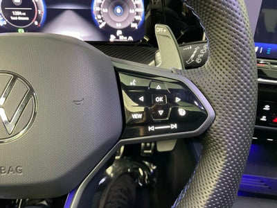 2025 Volkswagen Golf R 2.0T ***BLUE CERTIFIED***