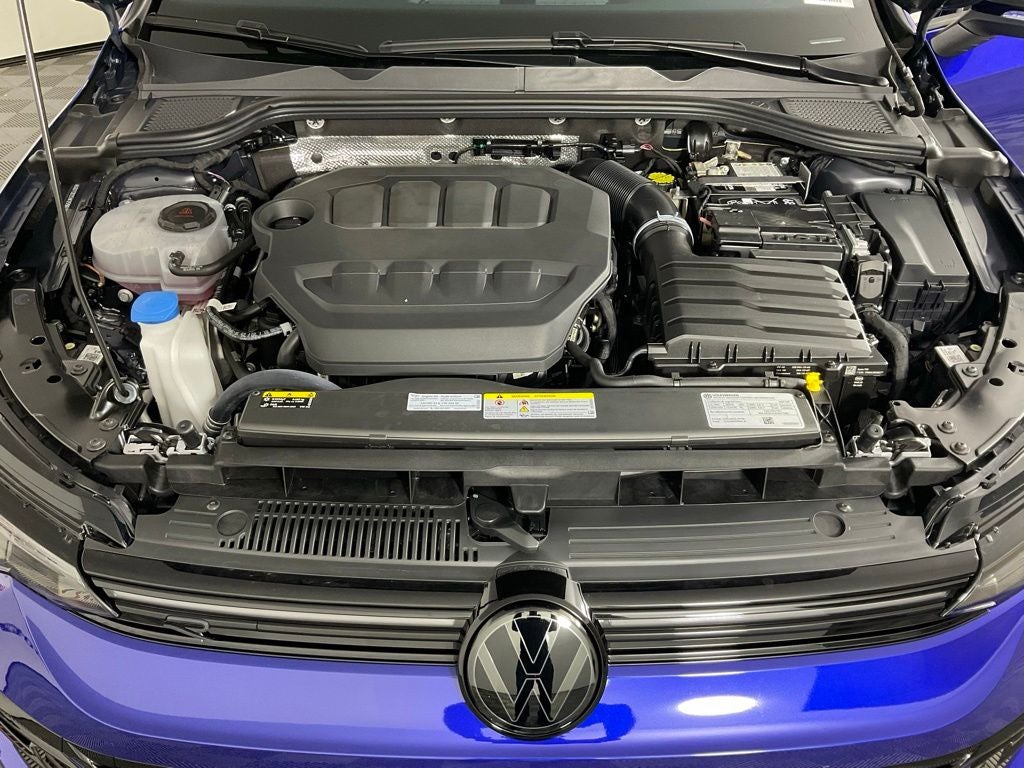 2025 Volkswagen Golf R 2.0T ***BLUE CERTIFIED***