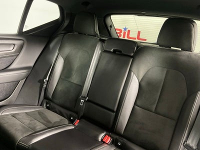 2019 Volvo XC40 R-Design ***BLUE CERTIFIED***