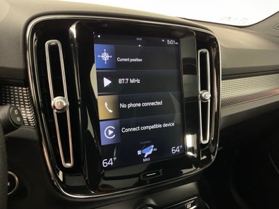 2019 Volvo XC40 R-Design ***BLUE CERTIFIED***