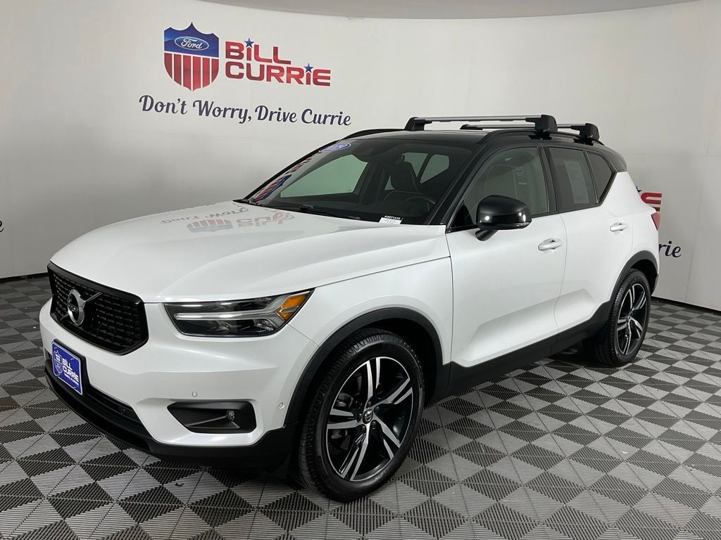 2019 Volvo XC40 R-Design ***BLUE CERTIFIED***